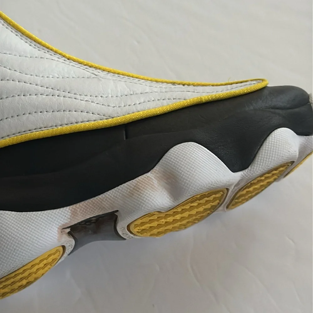 NIKE - AIR JORDAN || Pro Strong GS Tour Kids Sneakers. Sz. 5Y - Picture 13 of 17